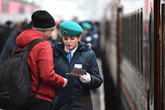 Россиянам предложили дополнительные билеты на поезда в Крым на майские праздники