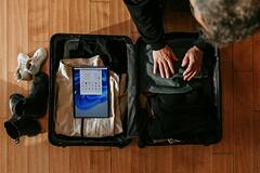Стюардесса дала советы по правильному сбору чемодана в поездку
