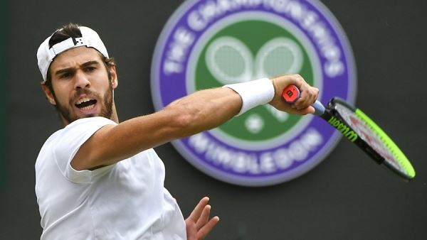 Организаторы Wimbledon отстранили россиян и белорусов от участия в турнире<br />
